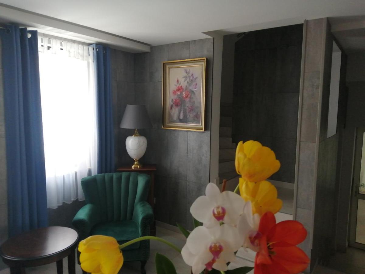 Bed and Breakfast Filsdeger Royal Panzió Exterior foto